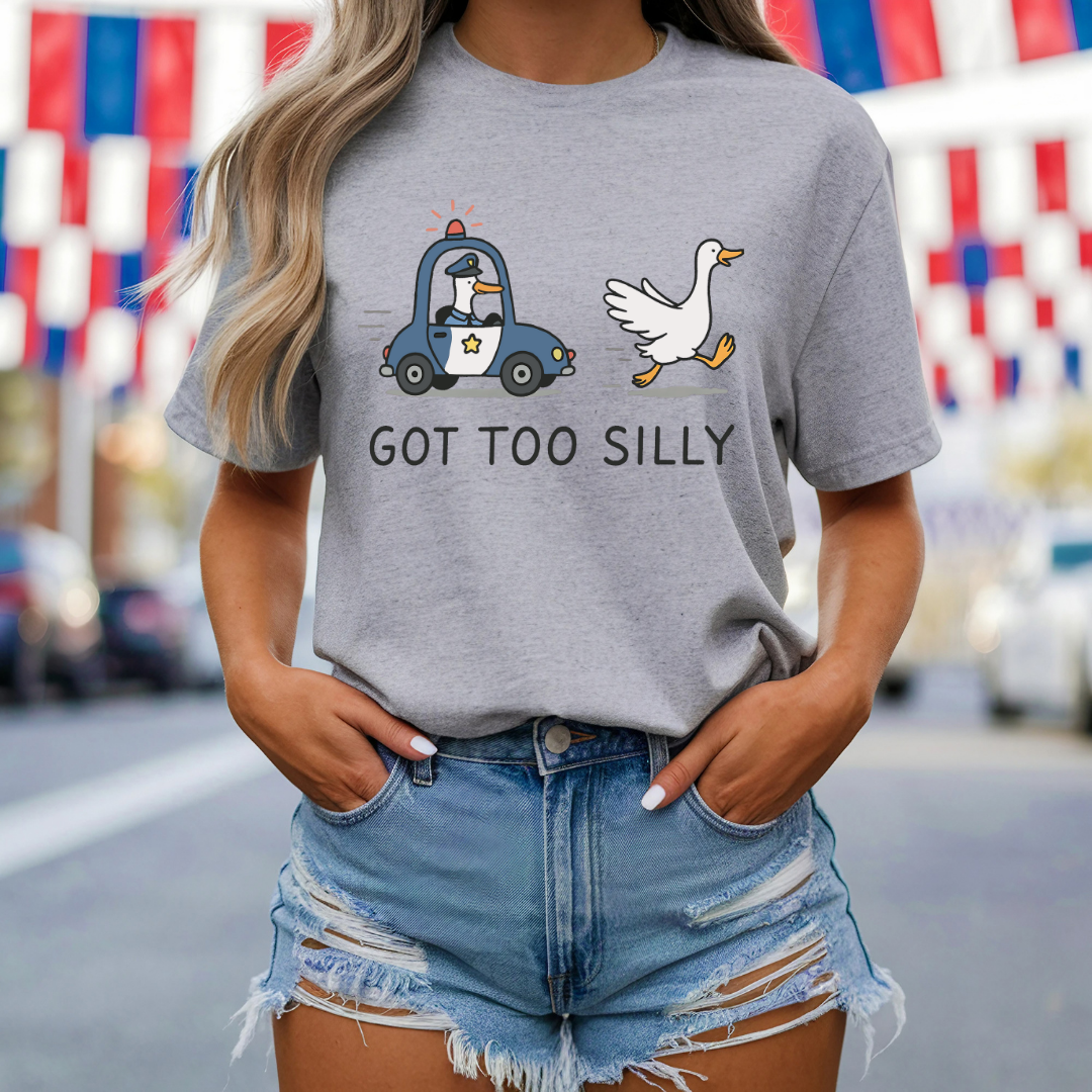 Trop silly - T-Shirt | PRÉ-COMMANDE