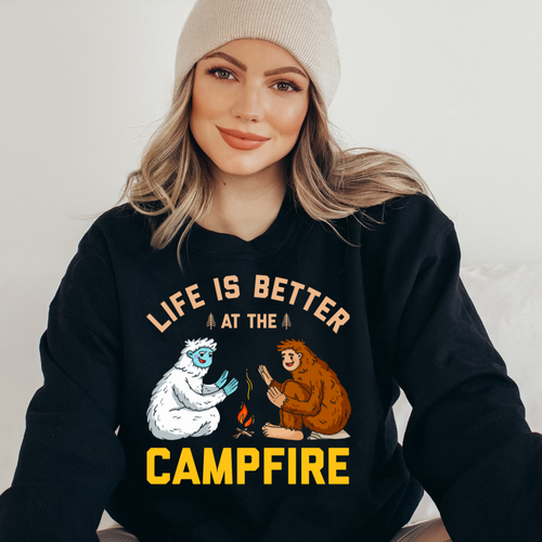 Autour du feu - Hoodie à capuche | PRÉ-COMMANDE