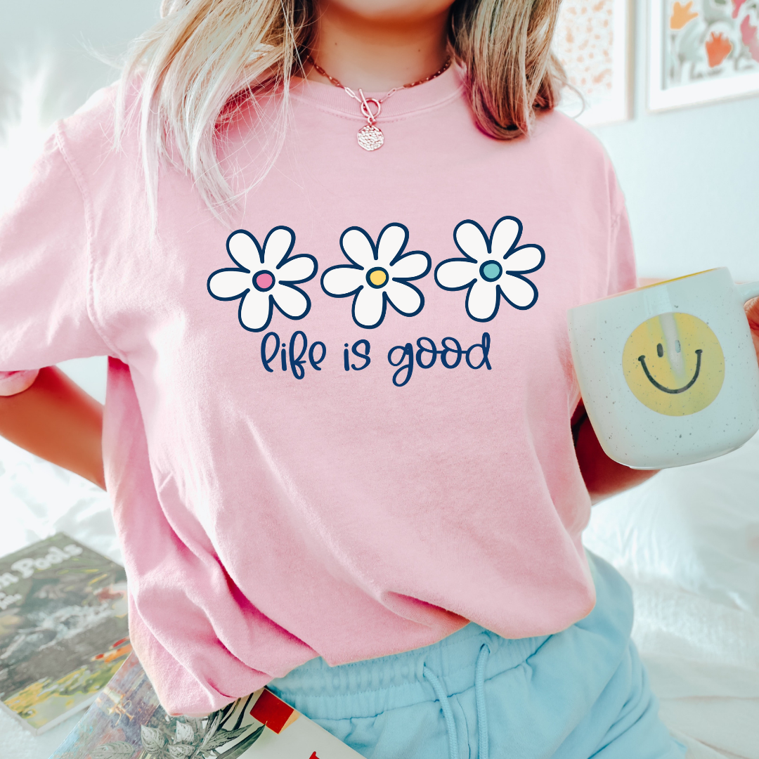 La vie est belle - T-Shirt | PRÉ-COMMANDE